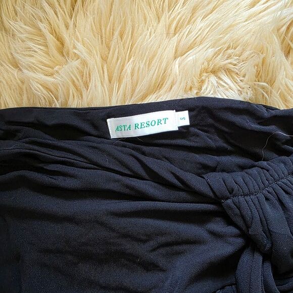 NWOT Asta Resort Chloe Black Mini Skirt Small - Picture 4 of 6